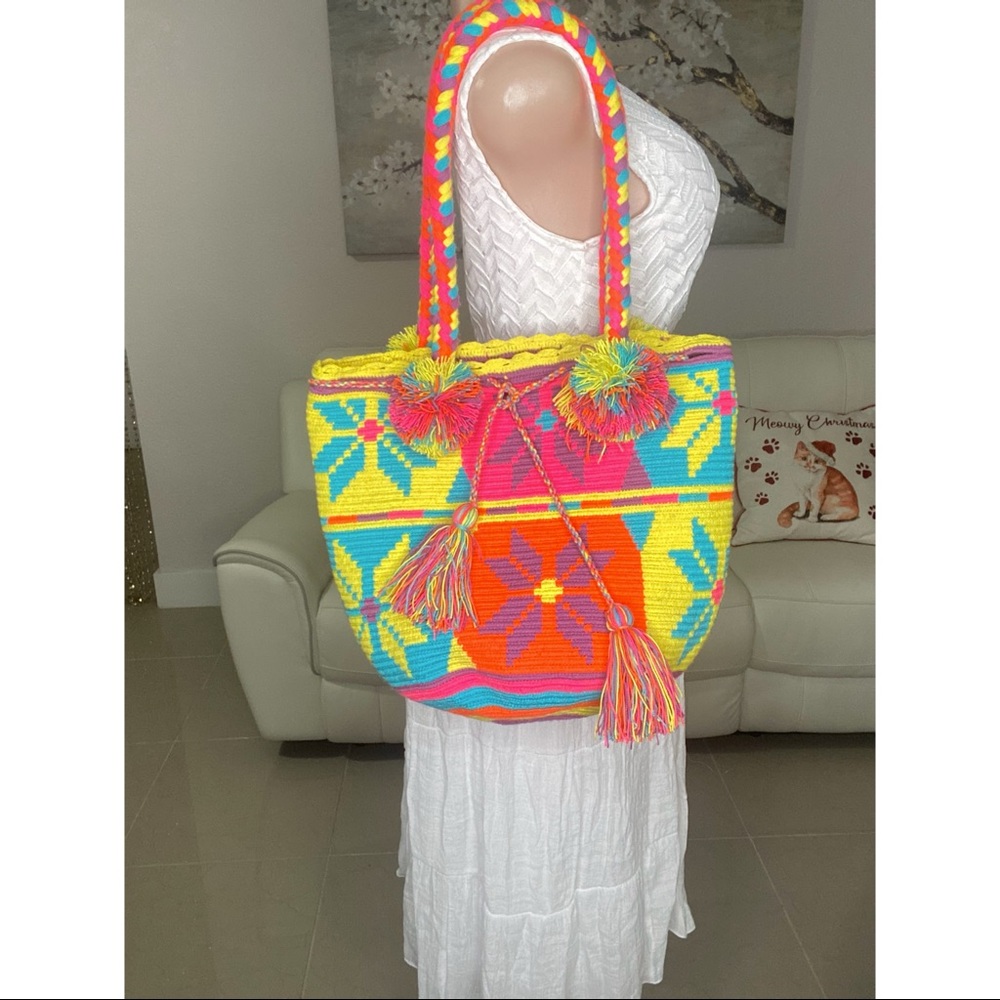 Wayuu Mochila Bag- Handmade Colombian Authentic